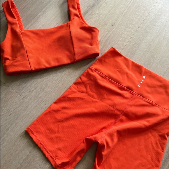 Wilo The Label Other - WILO Bright Orange Ribbed Sports Bra & High-Waist Bike Shorts